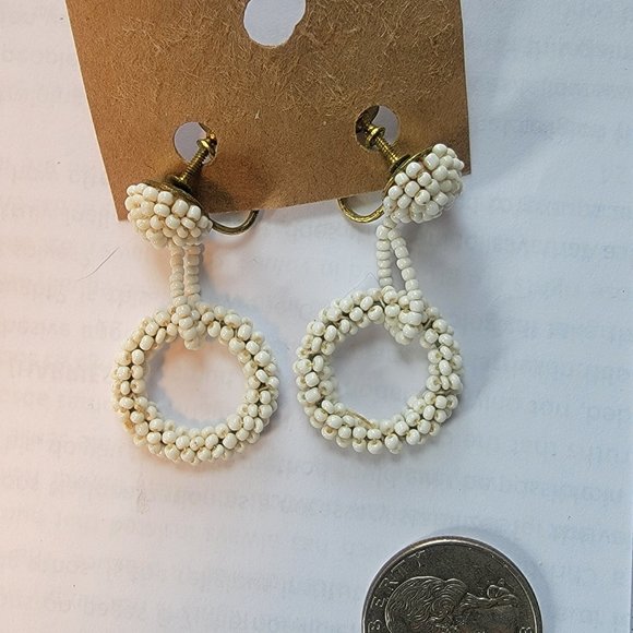 Genuine Vintage Screwback Earrings - Picture 1 of 2
